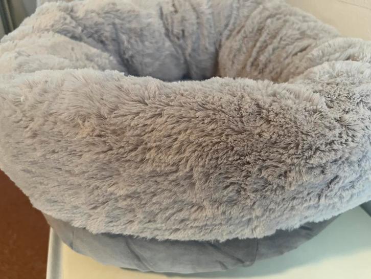 Hondenmand donut teddy nieuw pomeriaan chihuahua pomchi, Dieren en Toebehoren, Hondenmanden, Nieuw, Ophalen