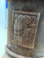 Antieke 511 Potkachel, Ophalen