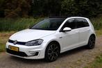 Volkswagen Golf 1.4 TSI GTE*Pano*Led*Keyless*Navi*Trekhaak*, Auto's, 8 kWh, Stof, Gebruikt, Euro 6