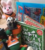 Doos met voetbal artikelen, Ophalen of Verzenden