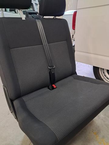 Stoelen | bijrijdersbank | VW T5 - T6 | ruilen beschikbaar voor biedingen