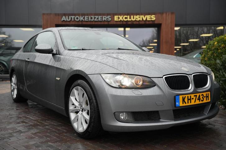 BMW 3-serie Coupé 320i Automaat leer sportstoelen, Auto's, BMW, Bedrijf, Te koop, 3-Serie, ABS, Airbags, Airconditioning, Alarm