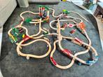 Brio Trein Set: lift & load, batterijtrein, station, Kinderen en Baby's, Speelgoed | Houten speelgoed, Ophalen, Zo goed als nieuw