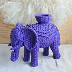 Kandelaar olifant in paars, Huis en Inrichting, Woonaccessoires | Kandelaars en Kaarsen, Overige materialen, Overige kleuren, Ophalen of Verzenden