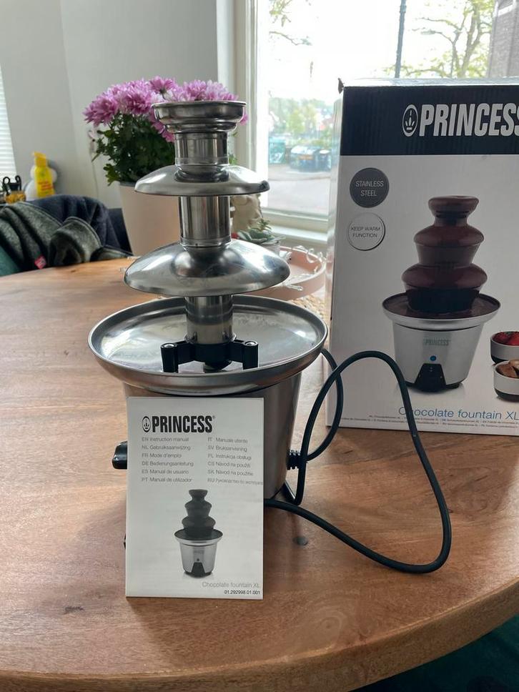 Chocoladefontein - Princess XL, Witgoed en Apparatuur, Fonduesets, Gebruikt, Fondueset, Elektrisch, Ophalen