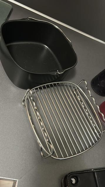 Airfreyer grillrooster en bakpan beschikbaar voor biedingen