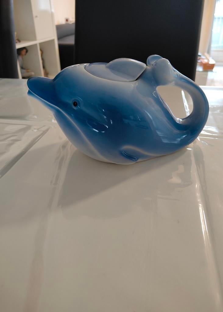 Mooie fantasie theepot, Ophalen of Verzenden, Dier