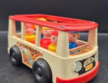 Fisher-Price Minibus 1969 + 5 Poppetjes beschikbaar voor biedingen