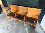 Kerkbank - 3 zits, Antiek en Kunst, Antiek | Meubels | Stoelen en Banken, Ophalen