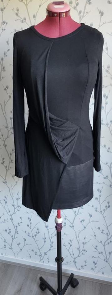 BLACKY DRESS Zwart Gevoerd Longsleeve-Jurkje maat 38  beschikbaar voor biedingen