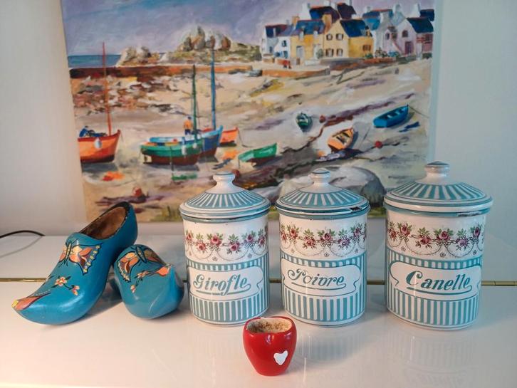Guirlande Kruidenpotjes met Roosjes, Antiek en Kunst, Antiek | Emaille, Ophalen of Verzenden