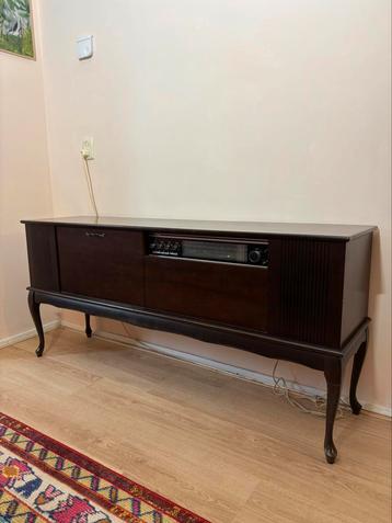 Vintage Philips Audiomeubel met platenspeler beschikbaar voor biedingen