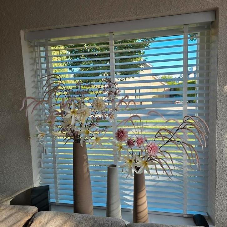 Set van 3 Japandi vazen compleet met silka bloemen, Huis en Inrichting, Woonaccessoires | Vazen, Zo goed als nieuw, Overige kleuren