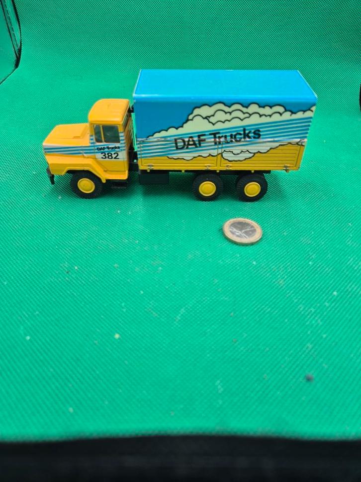 696 Daf dakar lion car1/50, Hobby en Vrije tijd, Modelauto's | 1:50, Zo goed als nieuw, Bus of Vrachtwagen, Lion Toys, Ophalen of Verzenden