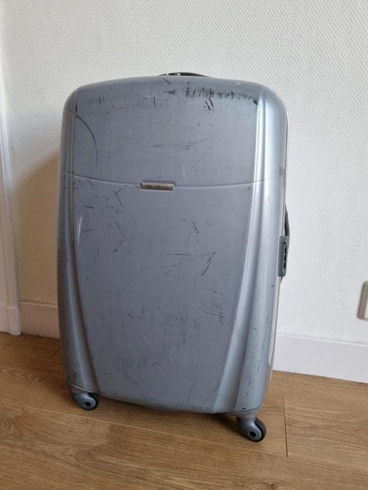Samsonite CNU Spinner 74/2 lightweight, Sieraden, Tassen en Uiterlijk, Koffers, Gebruikt, Hard kunststof, 70 cm of meer, 45 tot 55 cm