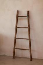 Houten Siertrap - 1.30m Hoog, 49cm Breed, Ophalen, Zo goed als nieuw