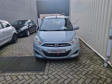 Hyundai i10 1.1 I 5DR 2011 Grijs beschikbaar voor biedingen