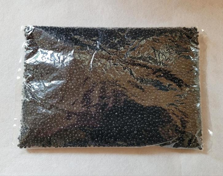 Grote Zak Zwarte Rocailles / Seed Beads / 502 Gram / 2mm, Hobby en Vrije tijd, Kralen en Sieraden maken, Nieuw, Kraal, Ophalen of Verzenden