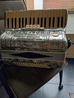 Marinucci accordeon 80 bas in draagtas met lesboeken, Muziek en Instrumenten, Accordeons, Ophalen, Zo goed als nieuw, 80-bas, Marinucci