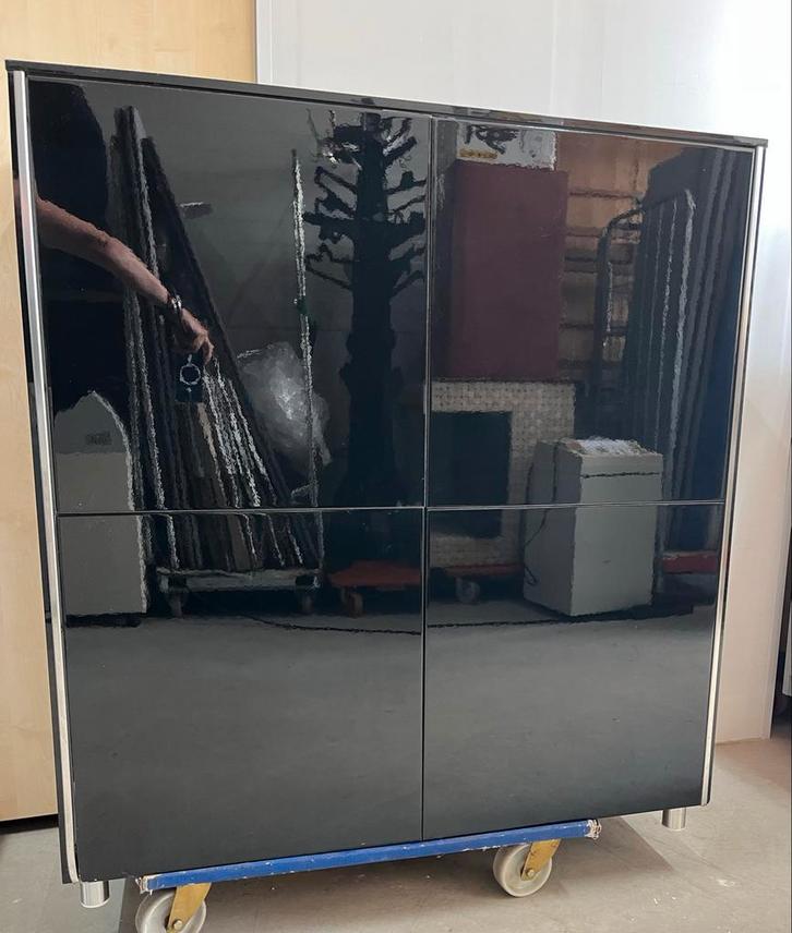 Castelijn zwarte hoogglans kast, Huis en Inrichting, Kasten | Boekenkasten, Zo goed als nieuw, 100 tot 150 cm, 200 cm of meer