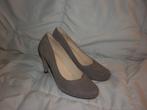 pumps maat 40 merk: Clarks, Kleding | Dames, Schoenen, Pumps, Ophalen of Verzenden, Grijs, Clarks