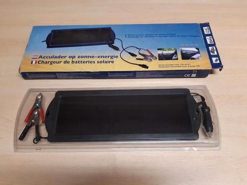 Solar zonnepaneel acculader op zonne-energie, Caravans en Kamperen, Kampeeraccessoires, Zo goed als nieuw, Ophalen of Verzenden