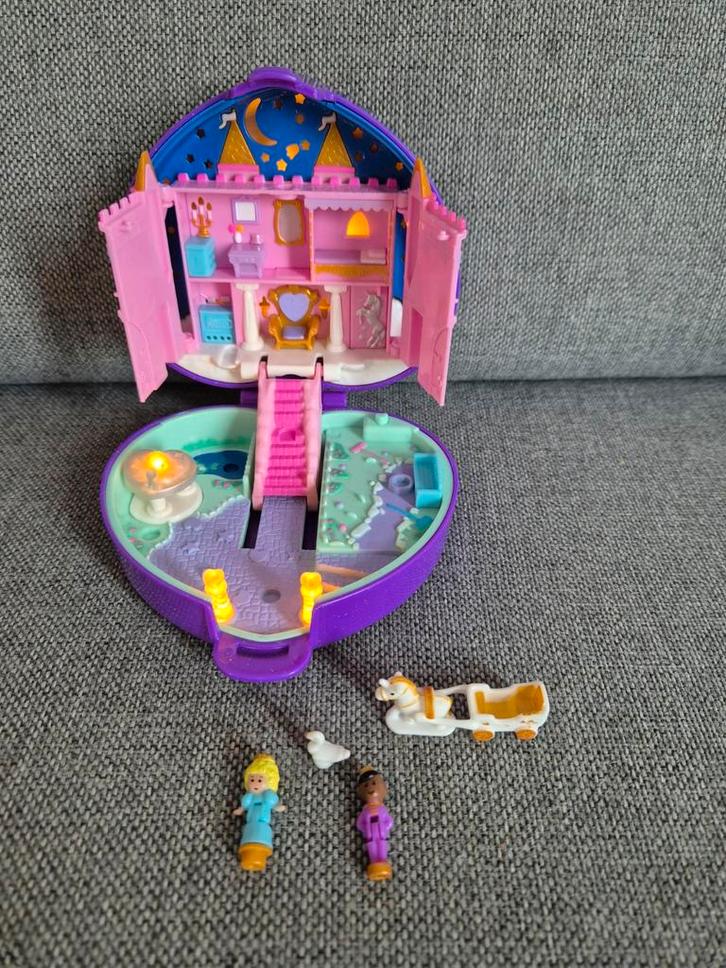 Polly Pocket Keepsake Starlight Castle Kasteel, Kinderen en Baby's, Speelgoed | Poppen, Zo goed als nieuw, Overige typen, Ophalen of Verzenden