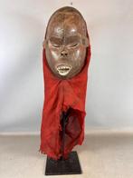 250870 Afrikaans Pende masker uit Congo., Ophalen of Verzenden