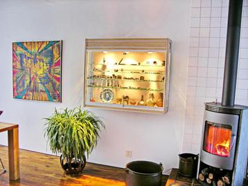 Vitrine 5 levels met verkichting L 120, D28, H100 cm   c654 beschikbaar voor biedingen