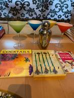 Cocktail pakket. Glazen, shaker, receptenboekjes enz, Huis en Inrichting, Keuken | Servies, Ophalen of Verzenden, Glas, Overige stijlen