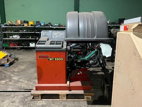 Compleet balanceerapparaat voor vrachtwagenbanden, Doe-het-zelf en Verbouw, Gereedschap | Overige machines, Gebruikt, Ophalen
