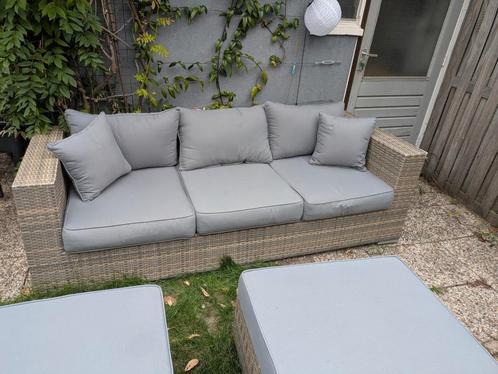 3 zits rotan tuinbank met voetenbankjes., Tuin en Terras, Tuinsets en Loungesets, Gebruikt, Bank, Ophalen