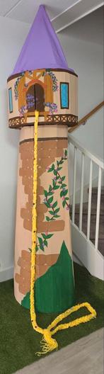 Rapunzel toren, rapunzel vlecht en 6 rapunzel lantaarns, Ophalen, Zo goed als nieuw