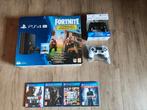 Playstation 4 Pro 2TB SSD + Games!, Spelcomputers en Games, Spelcomputers | Sony PlayStation 4, Ophalen, Met games, Met 2 controllers