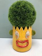 Gele bloempot met gezicht., Rond, Ophalen of Verzenden, Zo goed als nieuw, Minder dan 25 cm