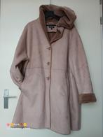 poederroze suedine jas capuchon ulla popken maat 54-56, Kleding | Dames, Grote Maten, Verzenden, Ulla Popken, Roze, Jas of Mantel
