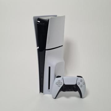 Playstation 5 Slim Disc Edition 1TB met Controller beschikbaar voor biedingen