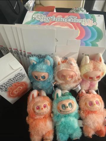 Big Into Energy Labubu Box (6pc) Nieuw! beschikbaar voor biedingen