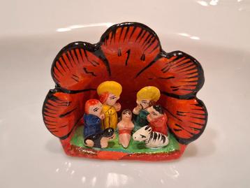 Mini kerststalletje van aardewerk beschikbaar voor biedingen
