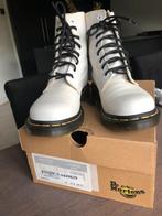 Dr Martens maat 38 wit nieuw 1460 Pascal Virginia, Kleding | Dames, Ophalen of Verzenden, Wit, Zo goed als nieuw