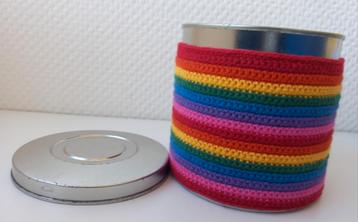 Gondas Creaties Retro opbergblik Regenboog gestreept katoen beschikbaar voor biedingen