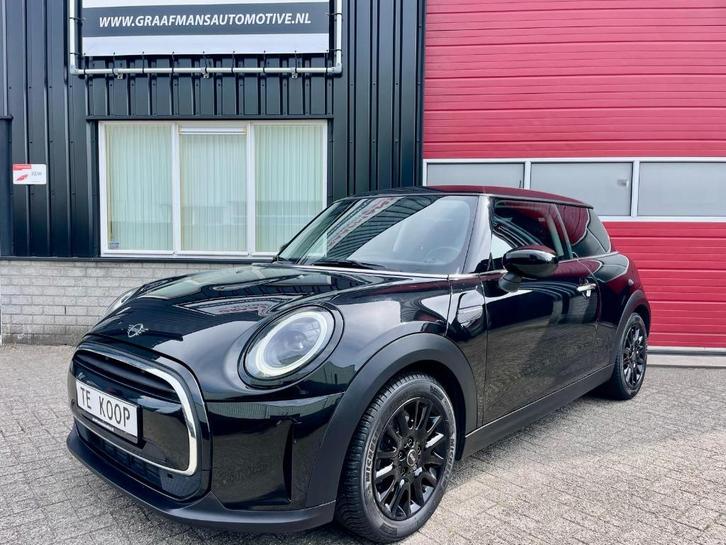 Mini Cooper 2021 Facelift Apple Carplay/Navigatie, ALS NIEUW, Auto's, Mini, Bedrijf, Cooper, ABS, Airbags, Airconditioning, Alarm