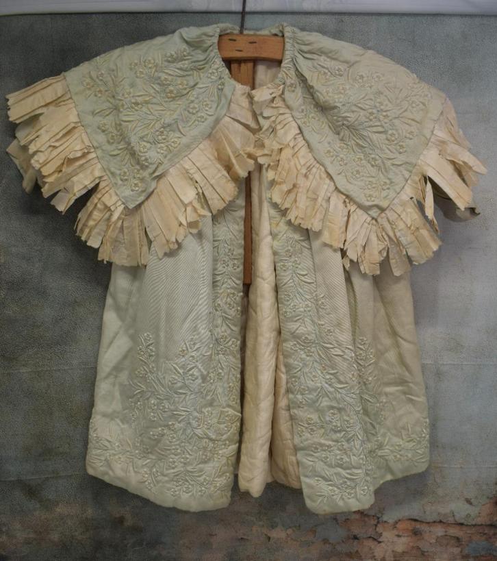 Oud  Frans Zijden Manteltje, Jas "Uit Aletta's Tijd", Antiek en Kunst, Antiek | Kleding en Accessoires, Ophalen of Verzenden