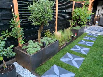 Tuinmeubels cortenstaal bloembak houtopslag maatwerk staal beschikbaar voor biedingen
