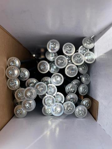 42x Tellerkopschroef grijs verzinkt 6.0 x 180 mm beschikbaar voor biedingen