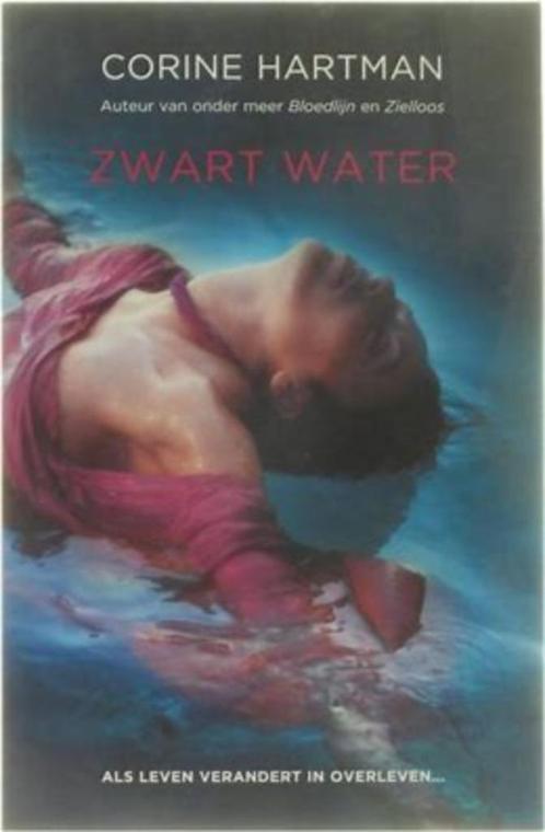 Zwart water - Corine Hartman, Boeken, Thrillers, Zo goed als nieuw, Nederland, Ophalen of Verzenden