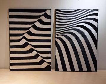 Schilderij zwart wit met dierenhuid textuur beschikbaar voor biedingen