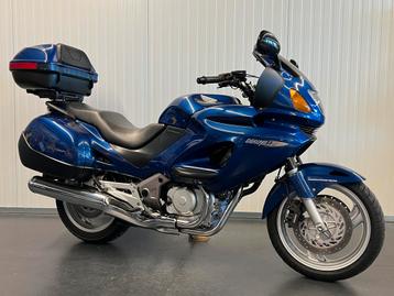 Honda NT 650 V DEAUVILLE (bj 2005) beschikbaar voor biedingen