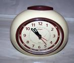 Vintage Mingli ovalen wekkerklokje. Geen tik. Nieuwstaat., Ophalen of Verzenden, Zo goed als nieuw, Analoog, Wekker of Tafelklok