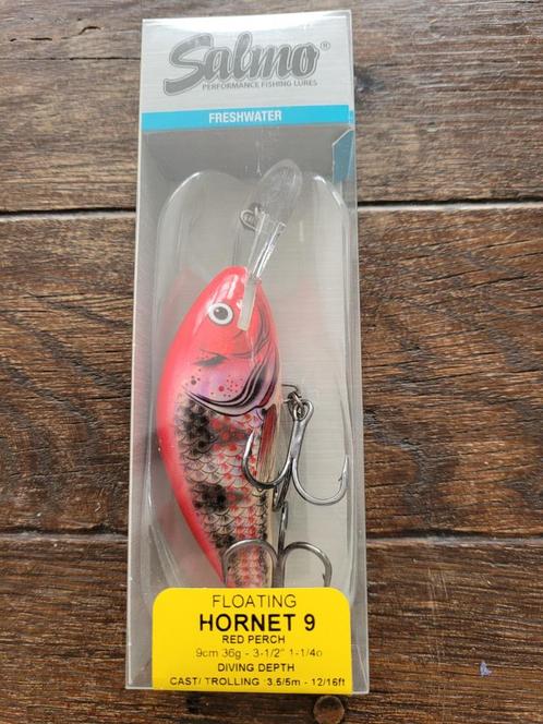 Salmo Hornet 9, Red Perch....zeldzame kleur !, Watersport en Boten, Hengelsport | Roofvissen, Nieuw, Overige typen, Ophalen of Verzenden